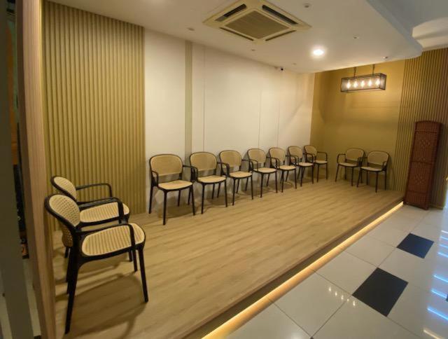 Bangi Business Hotel Kampong Sungai Ramal Dalam Экстерьер фото